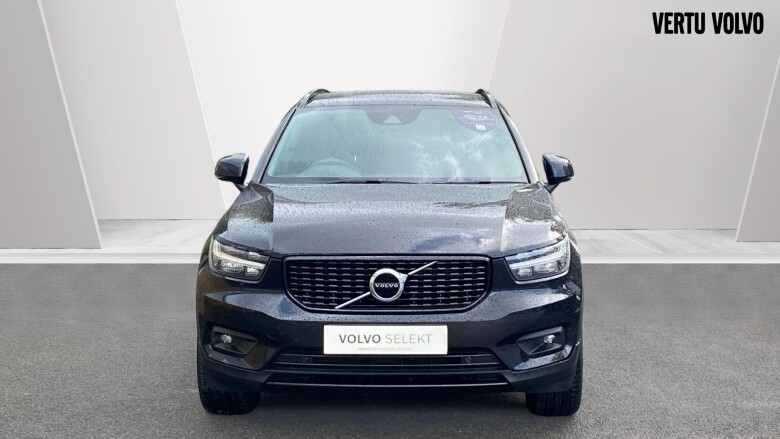 Volvo Xc40 2.0 B4P R DESIGN Pro 5dr Auto Petrol Estate